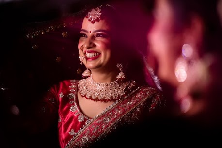 Wedding portrait photographers in Lucknow